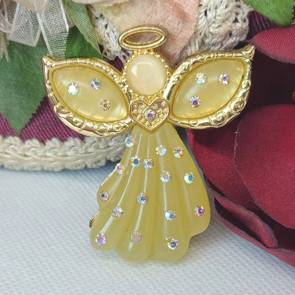 Vintage Kenneth Cole Guardian Angel Brooch Cats Eye & Lucite Aurora Borealis AB